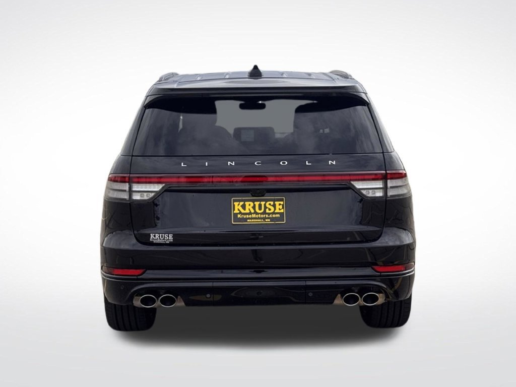 New 2026 Lincoln Aviator Reserve w/ Jet Appearance Package AWD/4WD image 33