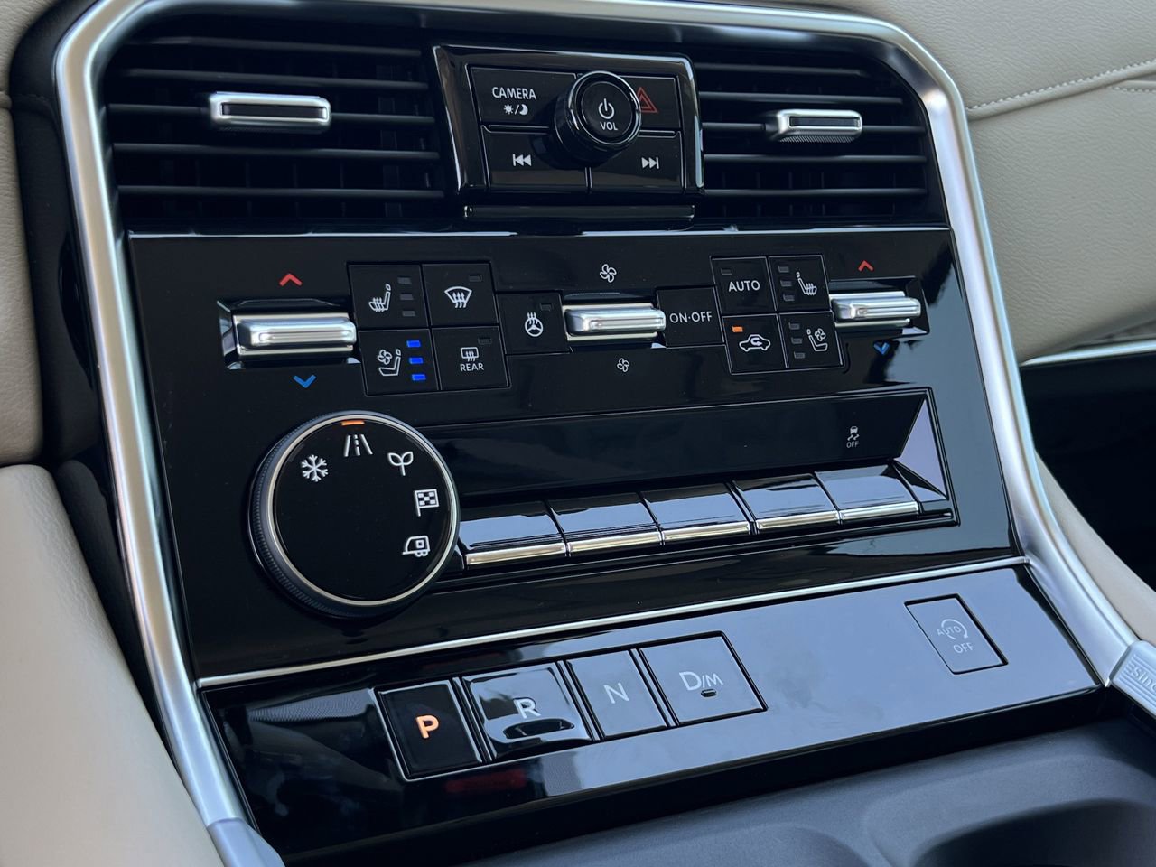 New 2026 Nissan Armada Platinum RWD image 12