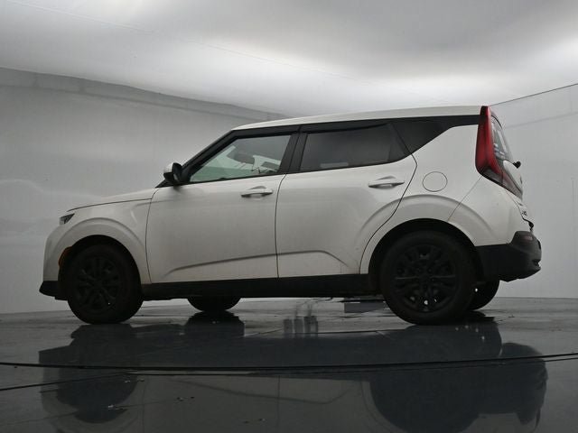 Used 2021 Kia Soul LX FWD image 34