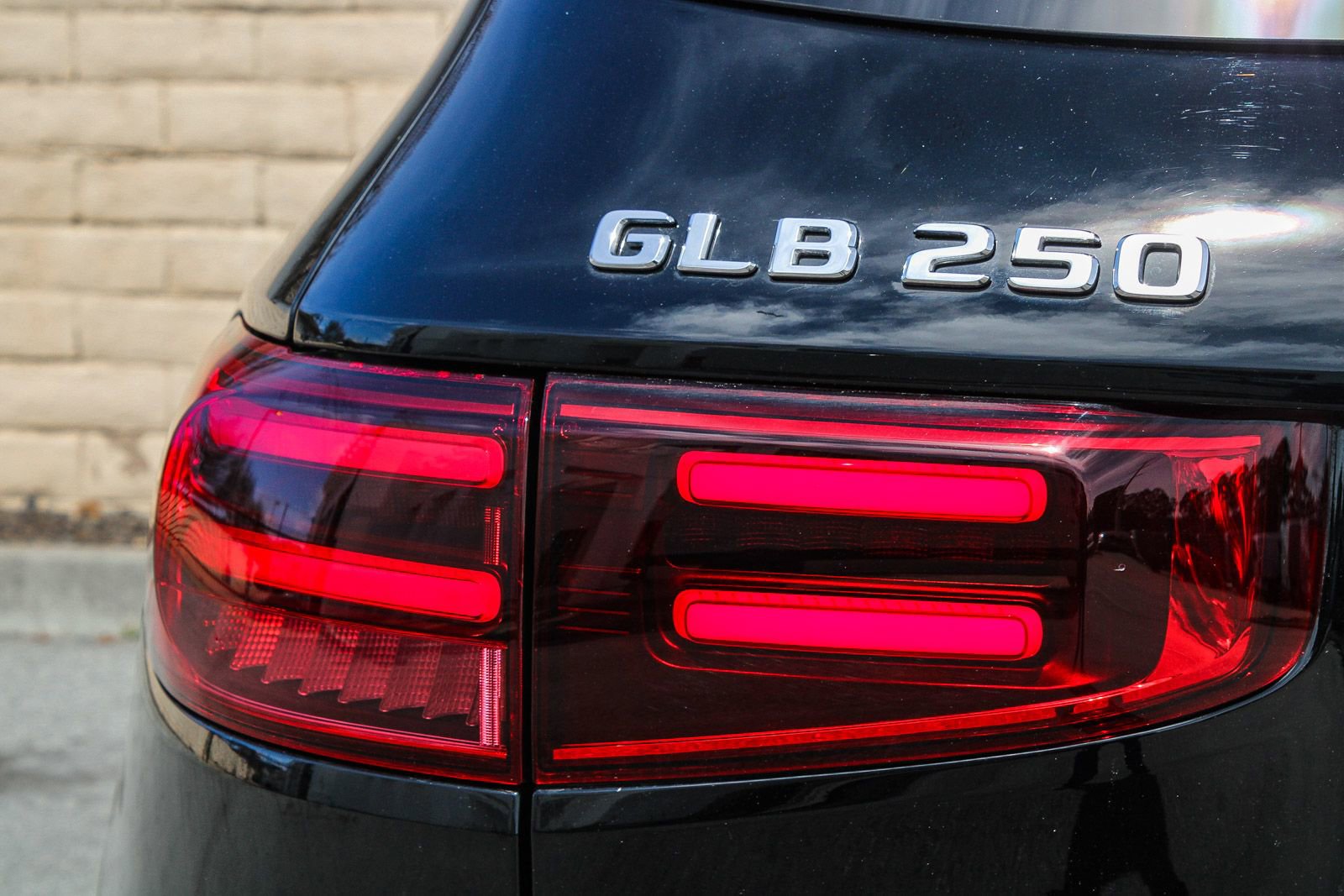 Certified 2026 Mercedes-Benz GLB 250 4MATIC image 10