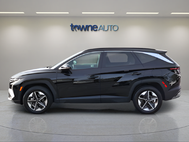 Used 2025 Hyundai Tucson SEL AWD/4WD image 2