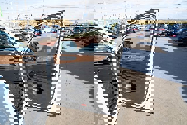 New 2026 Volkswagen Atlas SE image 15