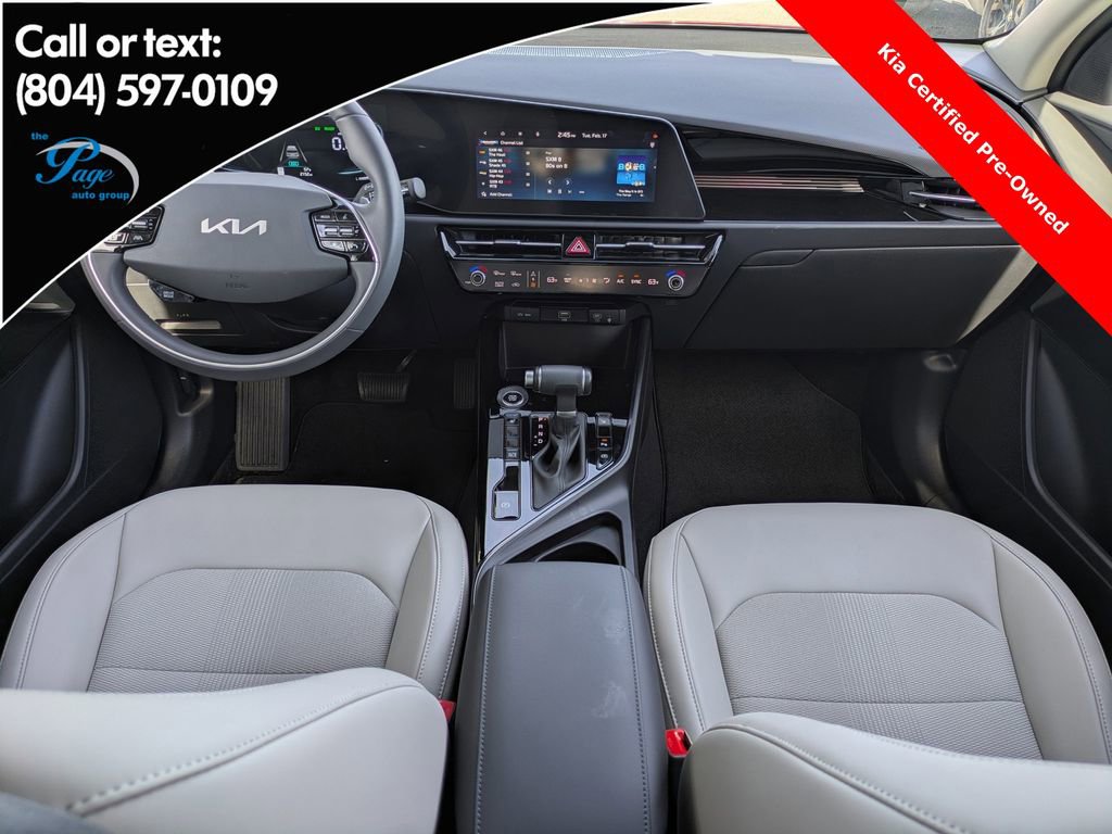 Used 2025 Kia Niro EX image 15