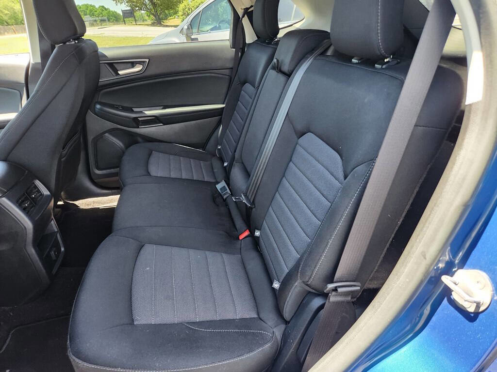 Used 2020 Ford Edge SE AWD/4WD image 11