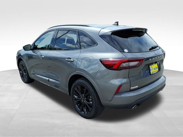 Certified 2024 Ford Escape ST-Line Elite w/ Premium Technology Package image 6