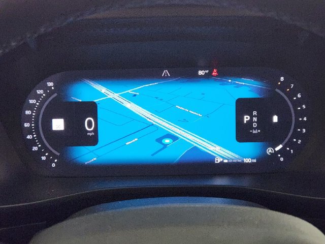 Certified 2026 Volvo XC40 B5 Plus w/ Protection Package Premier AWD/4WD image 16