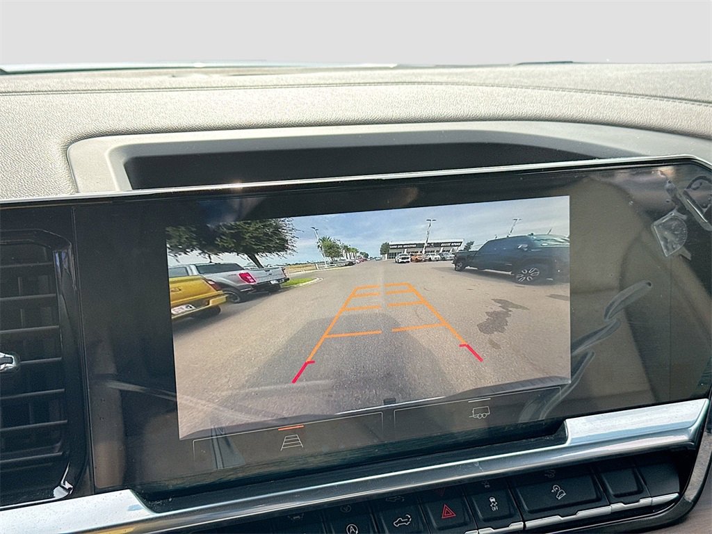 Used 2023 GMC Sierra 1500 SLT image 17