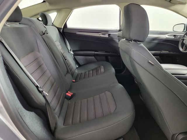 Certified 2020 Ford Fusion SE image 17