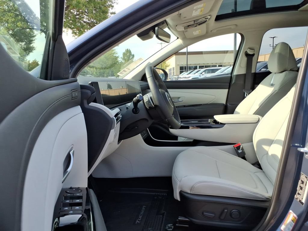 New 2026 Hyundai Tucson Limited FWD image 13