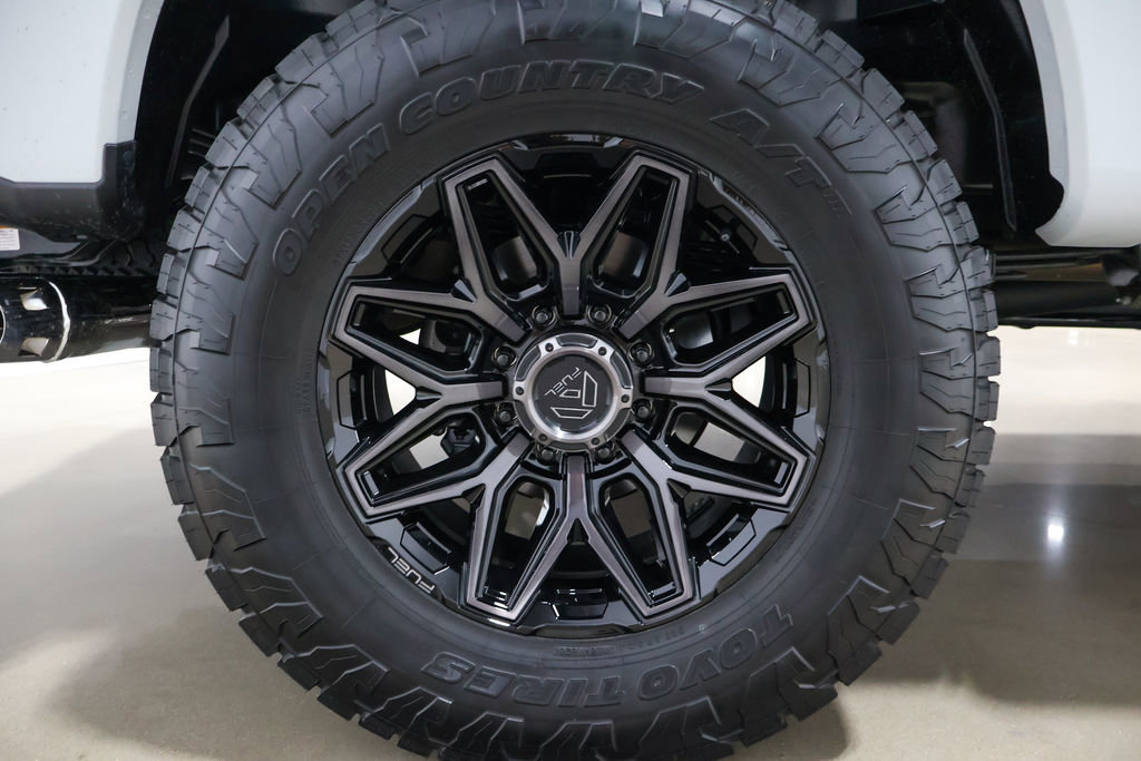 Used 2025 Ford F250 Platinum w/ Platinum Plus Package image 21