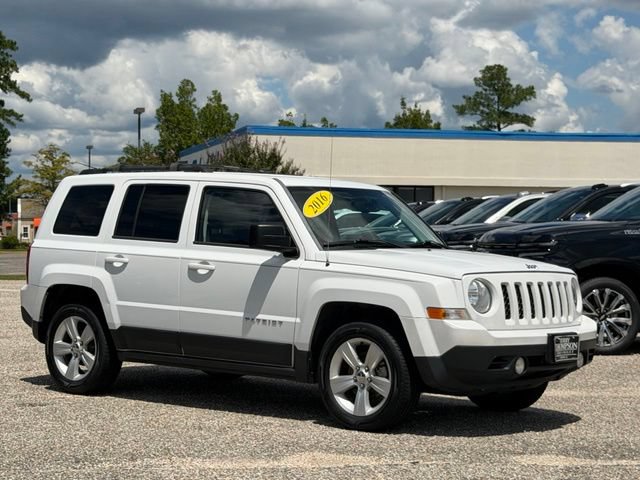 Used 2016 Jeep Patriot Latitude FWD image 8
