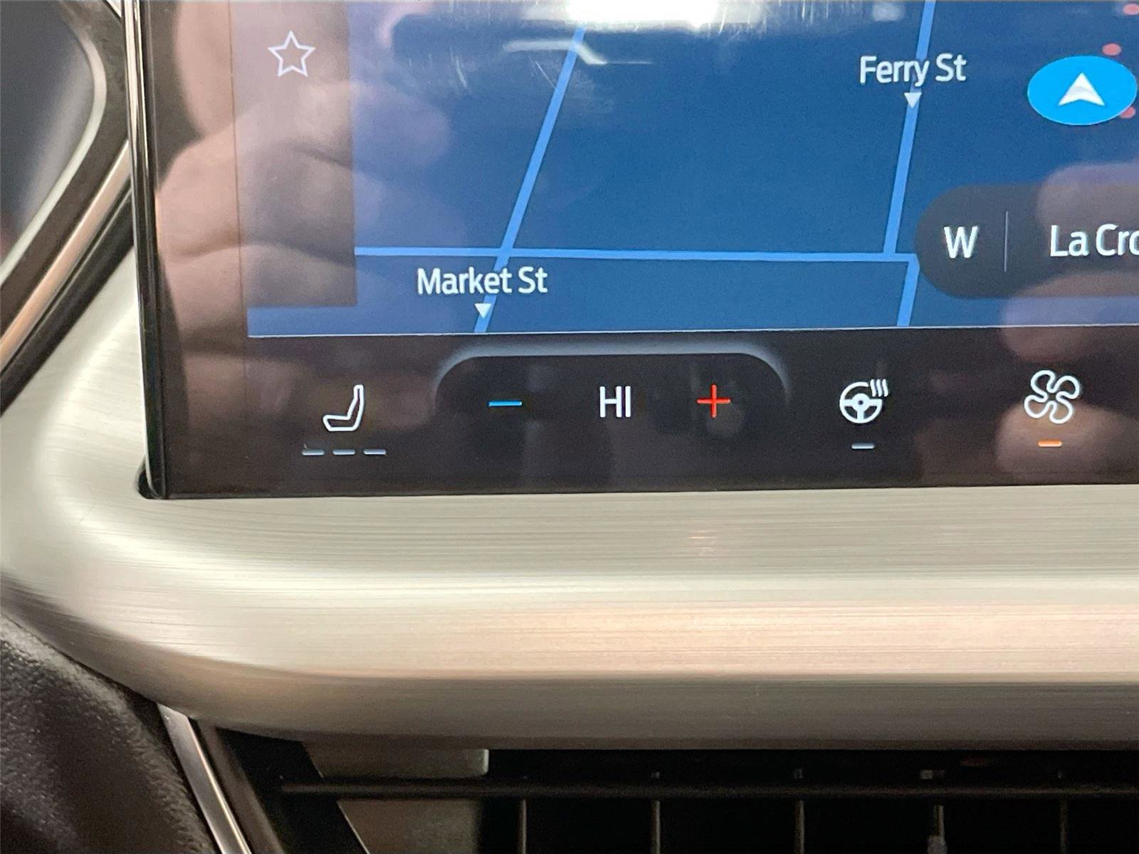 Used 2024 Ford Escape Platinum image 16