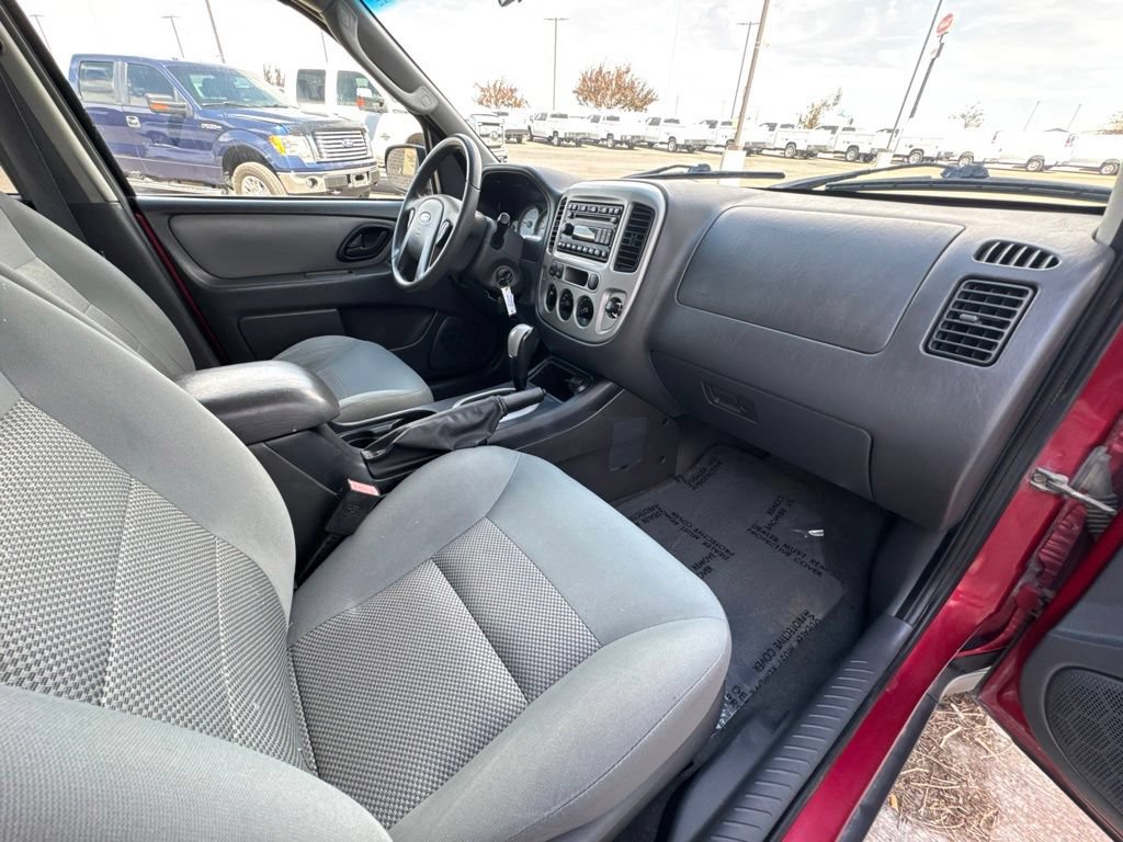 Used 2007 Ford Escape XLT AWD/4WD image 30