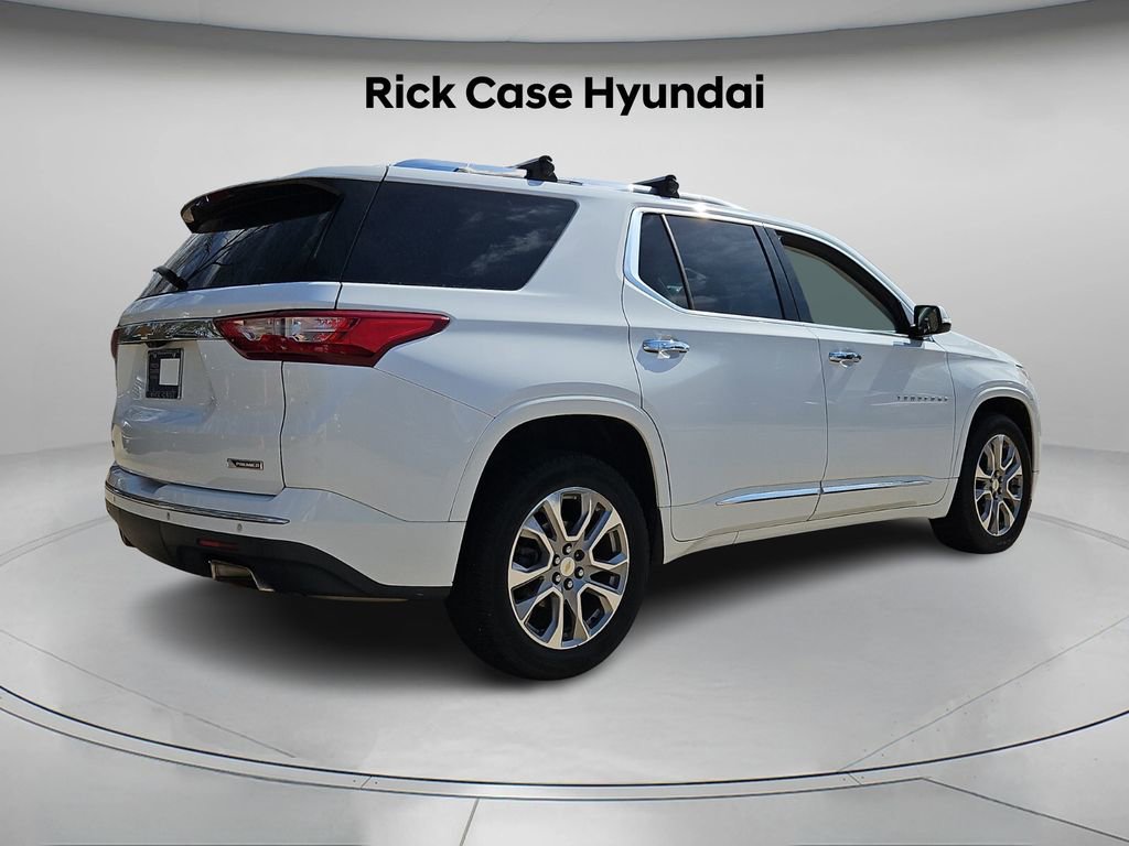 Used 2018 Chevrolet Traverse Premier w/ Driver Confidence II Package image 8