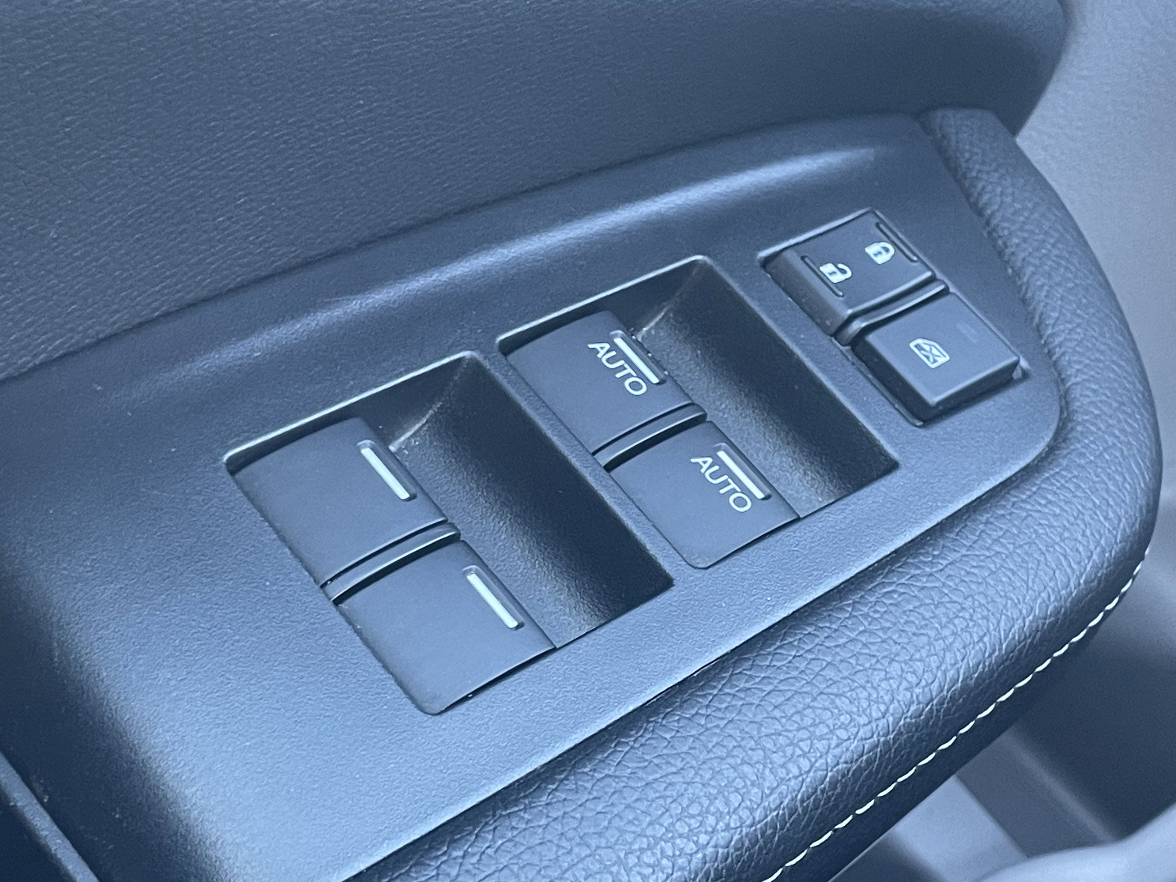 Used 2022 Honda Ridgeline RTL-E image 16