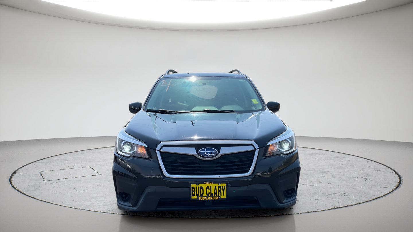 Used 2019 Subaru Forester Premium AWD/4WD image 8