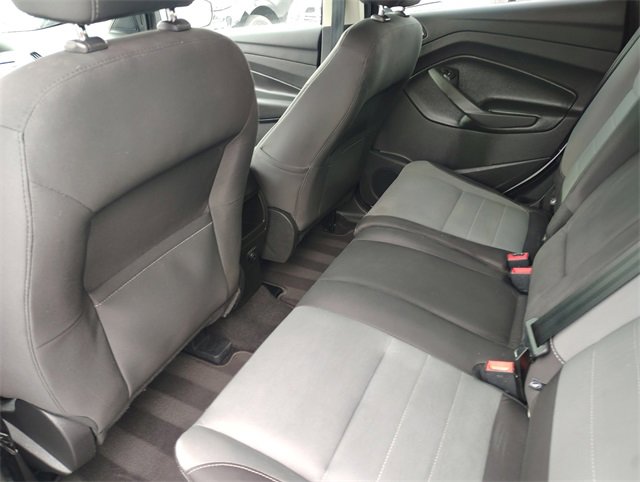 Used 2016 Ford Escape SE image 3