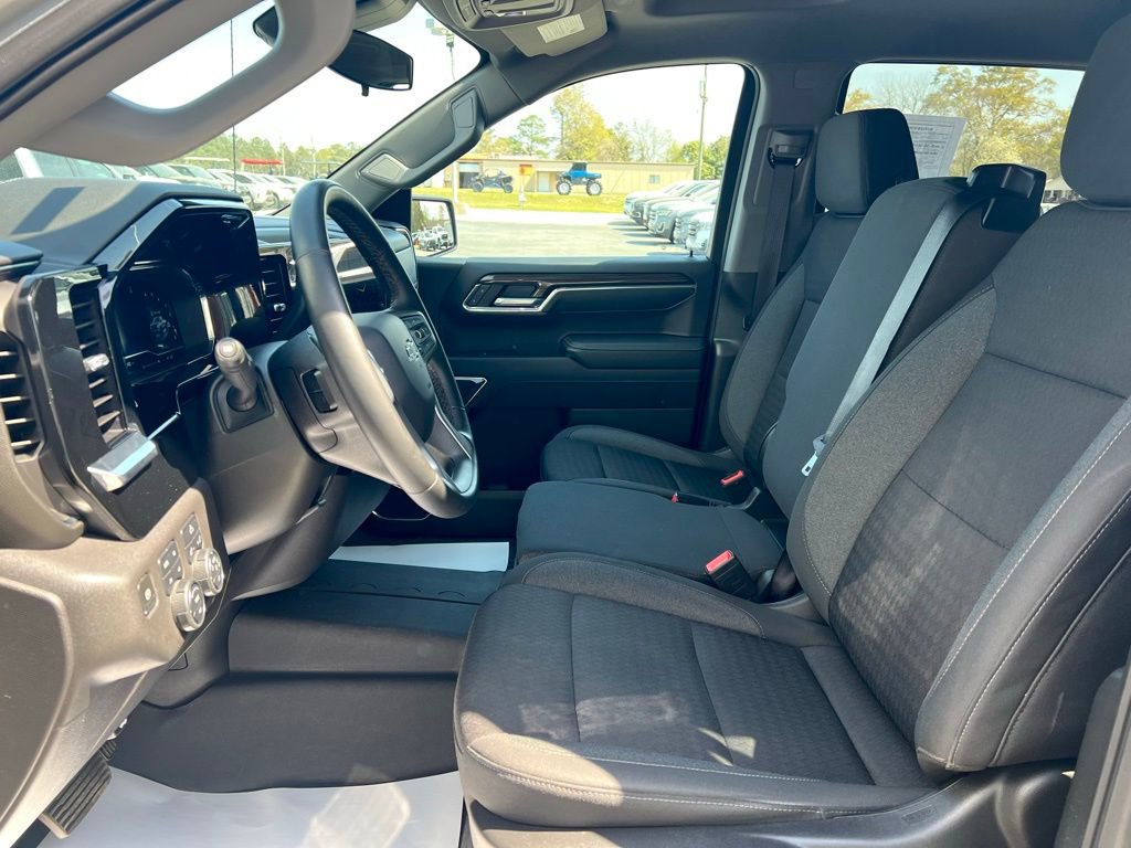 Used 2023 Chevrolet Silverado 1500 LT Trail Boss w/ Protection Package image 12