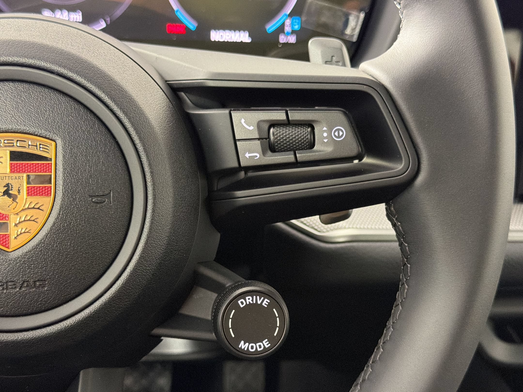 New 2026 Porsche Cayenne AWD/4WD image 19