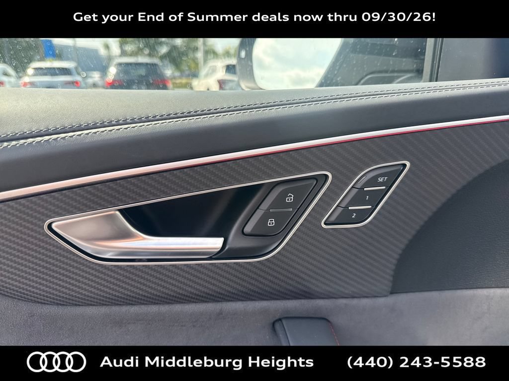 New 2027 Audi RS Q8 performance AWD/4WD image 12