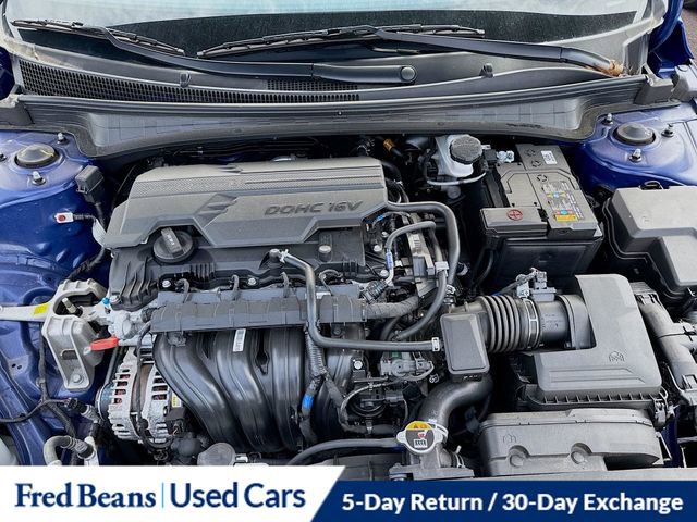 Certified 2024 Hyundai Elantra SEL image 21