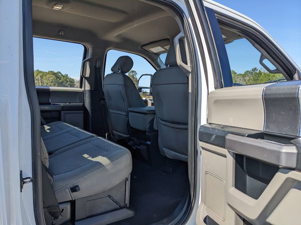 Used 2020 Ford F350 XLT image 37