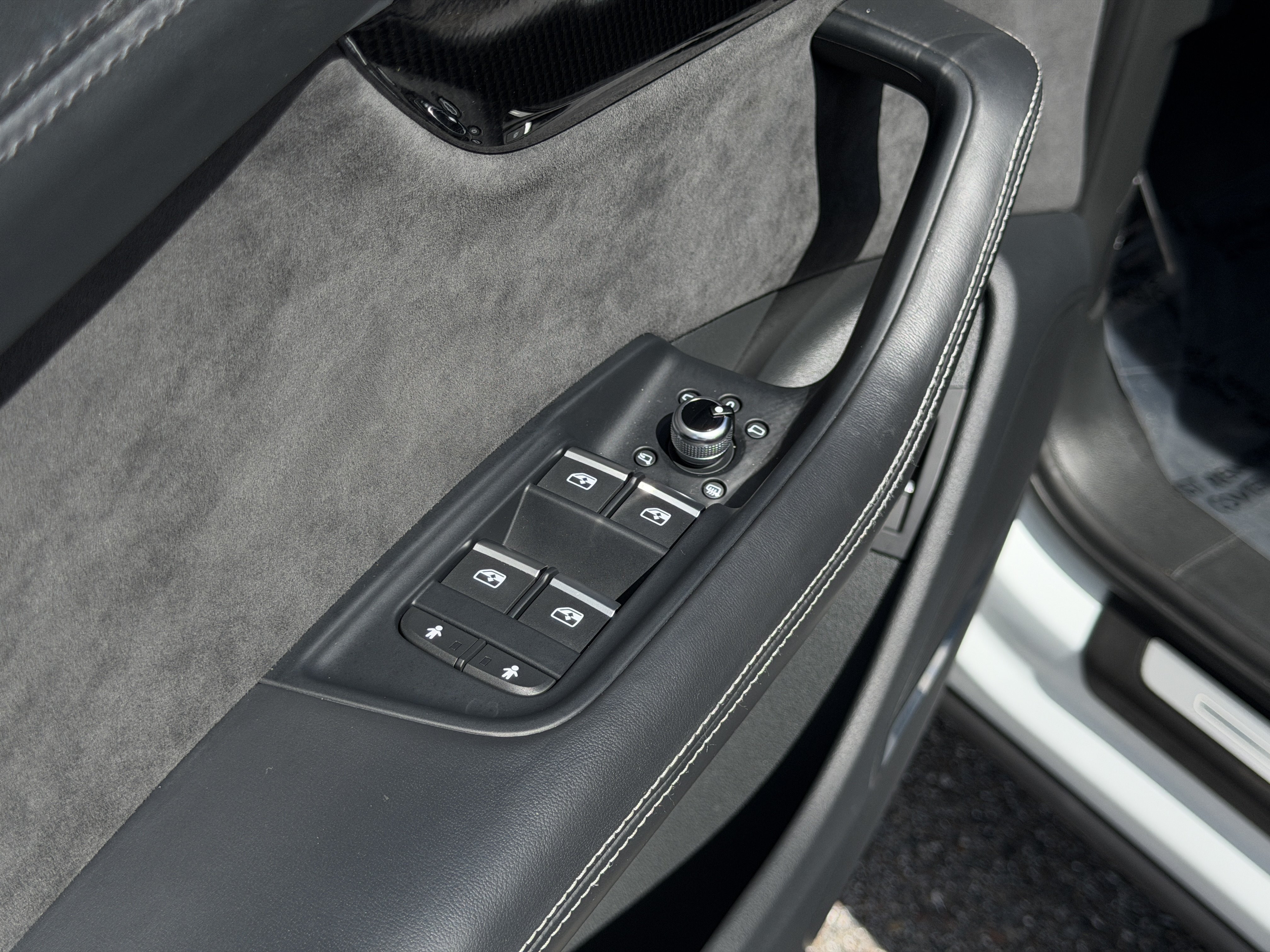 Used 2021 Audi SQ7 Prestige AWD/4WD image 20