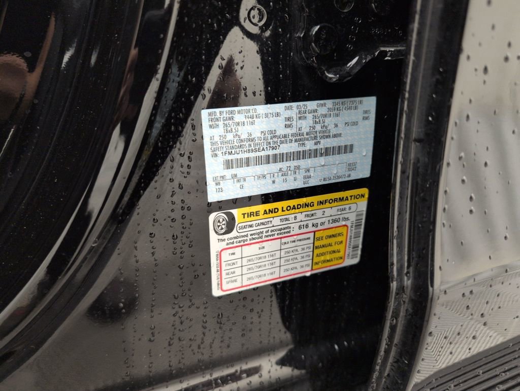 Used 2025 Ford Expedition Active image 51