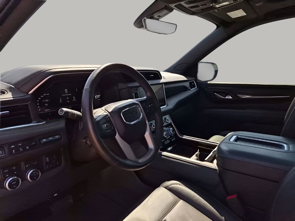 Used 2022 GMC Yukon Denali w/ Denali Ultimate Package image 30