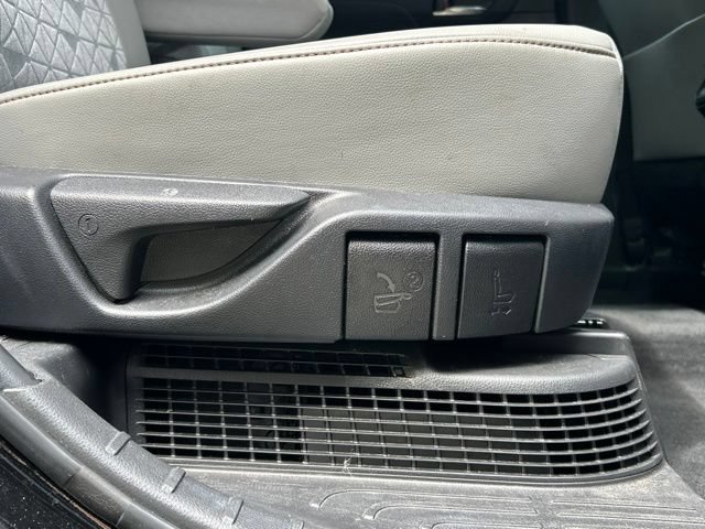 Used 2022 Toyota Highlander Bronze Edition AWD/4WD image 48