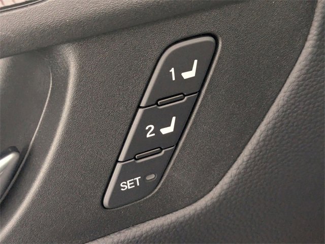 Used 2025 Honda CR-V Sport-L image 11