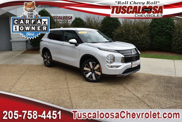 Used 2025 Mitsubishi Outlander SE AWD/4WD image 1
