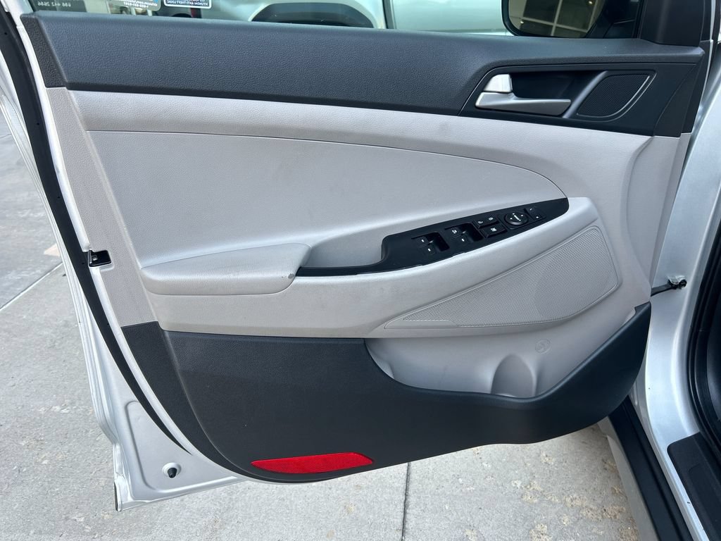 Used 2018 Hyundai Tucson SEL FWD image 11