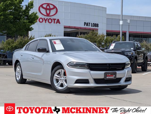 Used 2023 Dodge Charger SXT image 1
