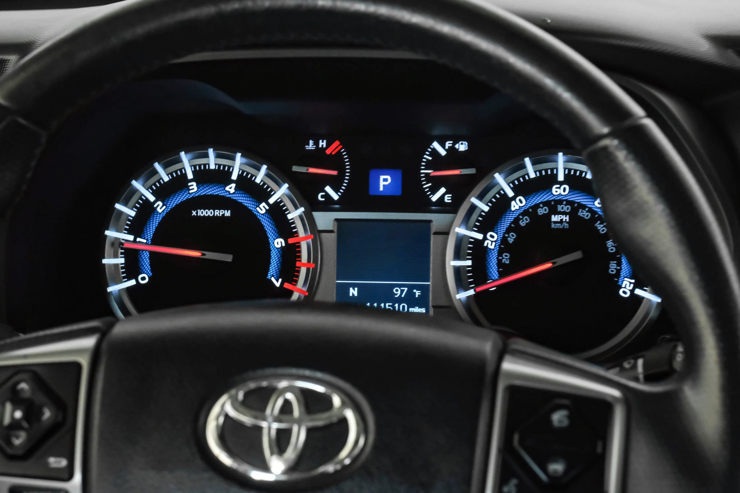 Used 2018 Toyota 4Runner SR5 Premium AWD/4WD image 17