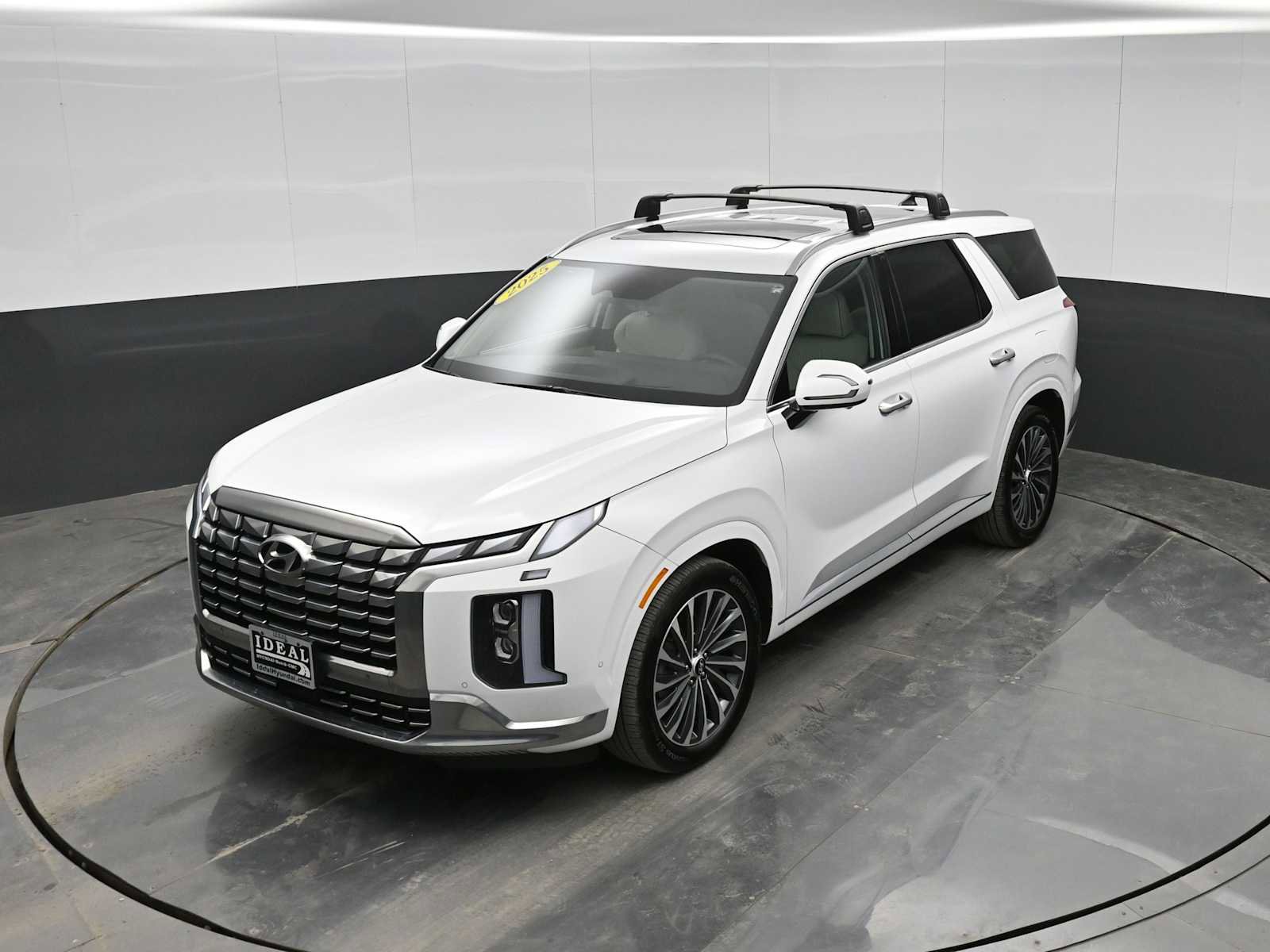 Used 2025 Hyundai Palisade Calligraphy image 23