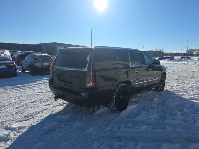 Used 2016 Cadillac Escalade ESV Platinum image 7