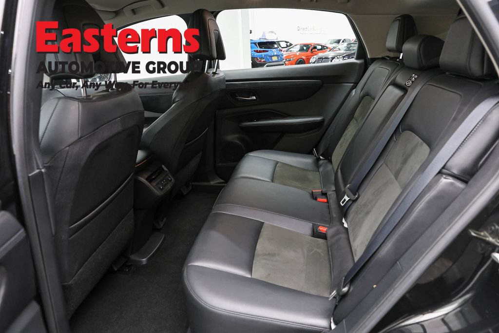 Used 2023 Nissan Ariya FWD image 22