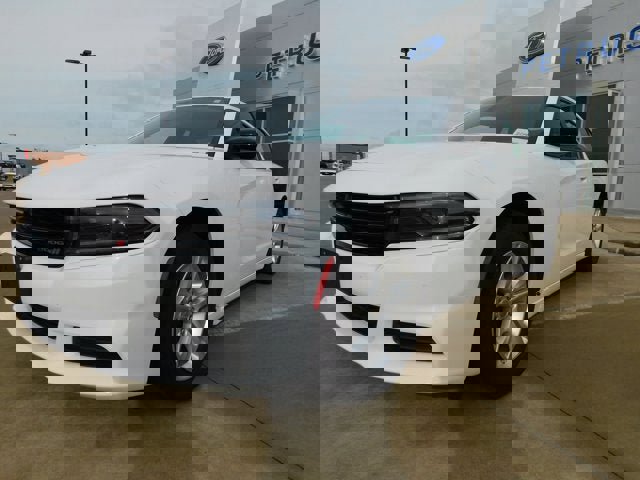 Used 2023 Dodge Charger SXT image 3