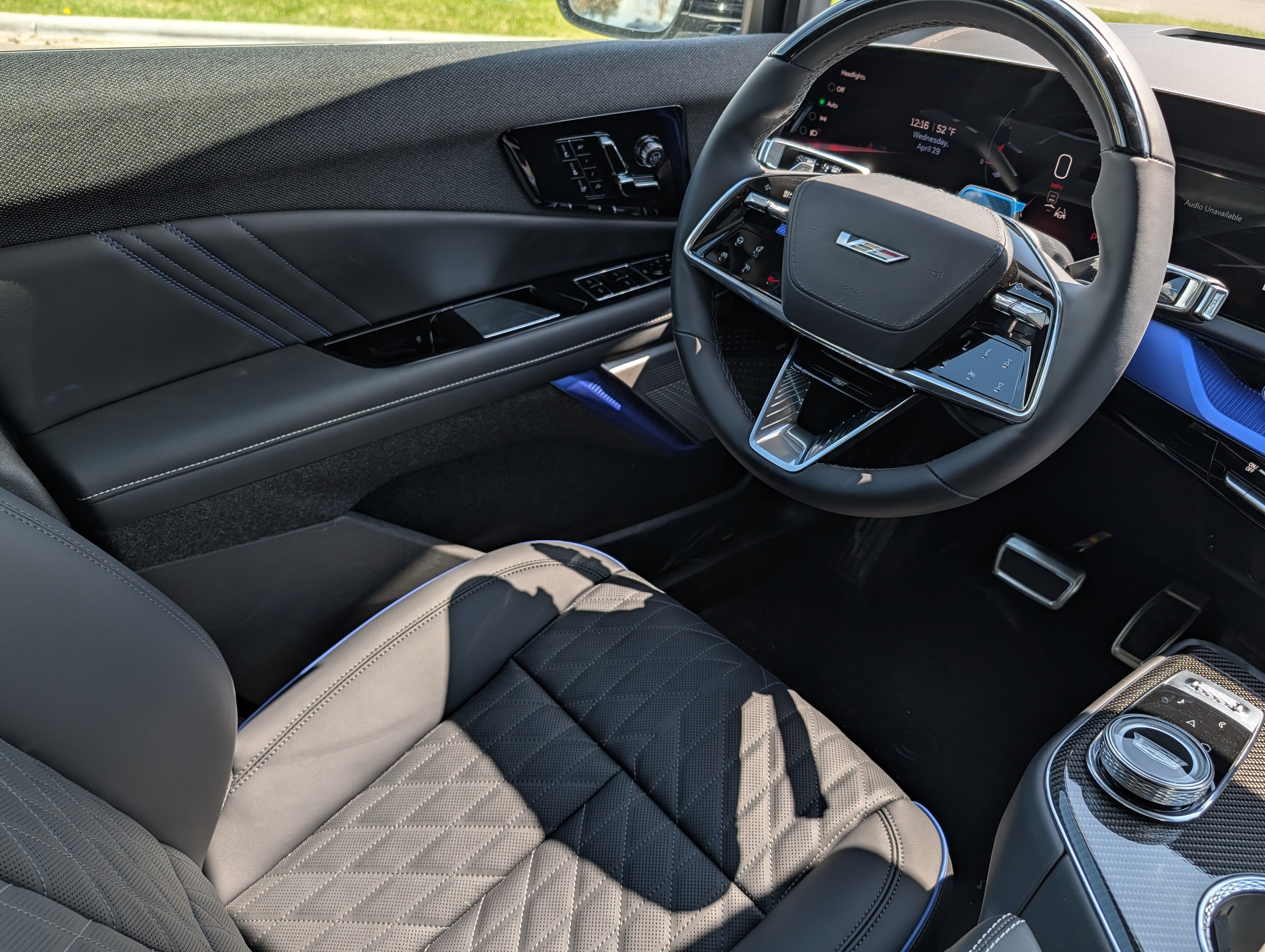 New 2026 Cadillac Optiq V w/ Magnus Launch Edition AWD/4WD image 7
