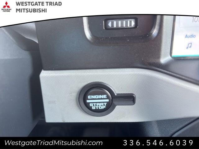 Used 2023 Ford Bronco Badlands image 17