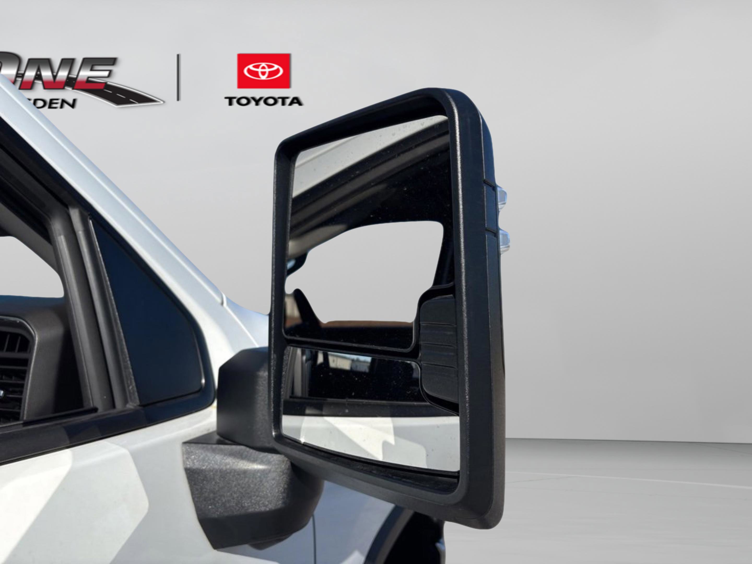 Used 2024 Chevrolet Silverado 2500 LT image 33