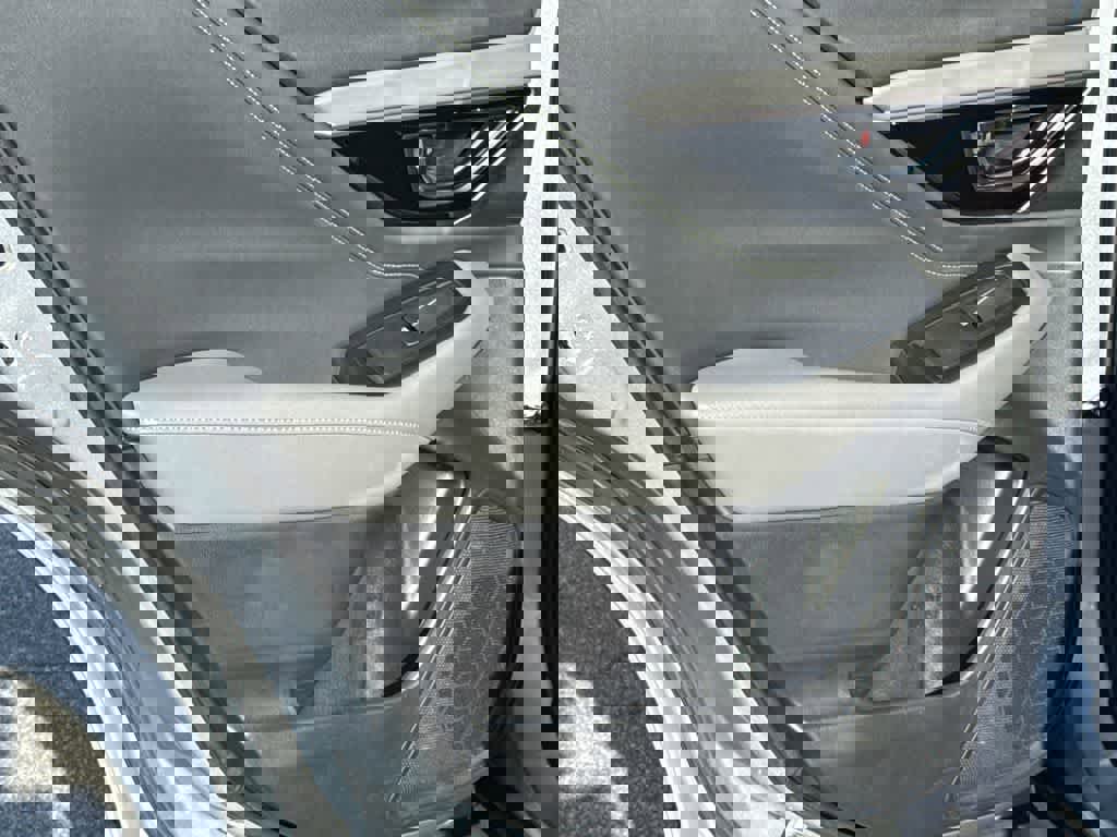 Used 2023 Subaru Outback Onyx Edition image 19