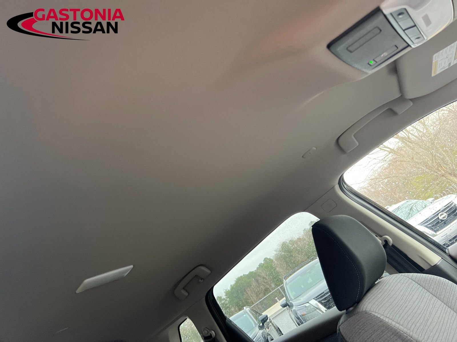 Used 2023 Nissan Rogue SV image 26