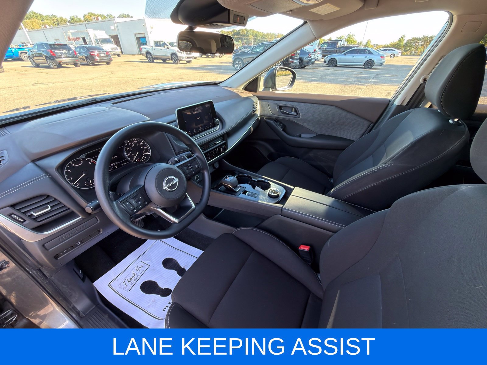 Used 2023 Nissan Rogue S AWD/4WD image 15