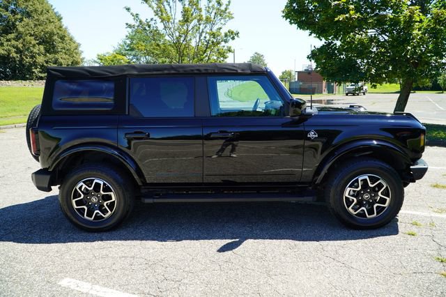 Used 2022 Ford Bronco Outer Banks image 11