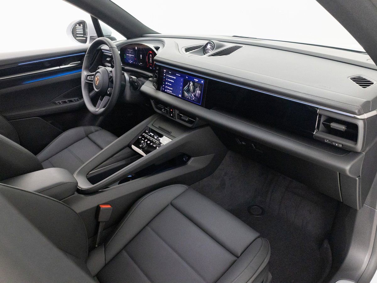 New 2025 Porsche Macan 4S Electric image 25