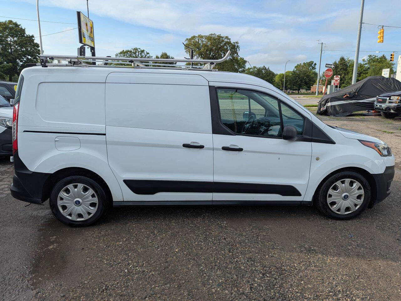 Used 2020 Ford Transit Connect XL image 8