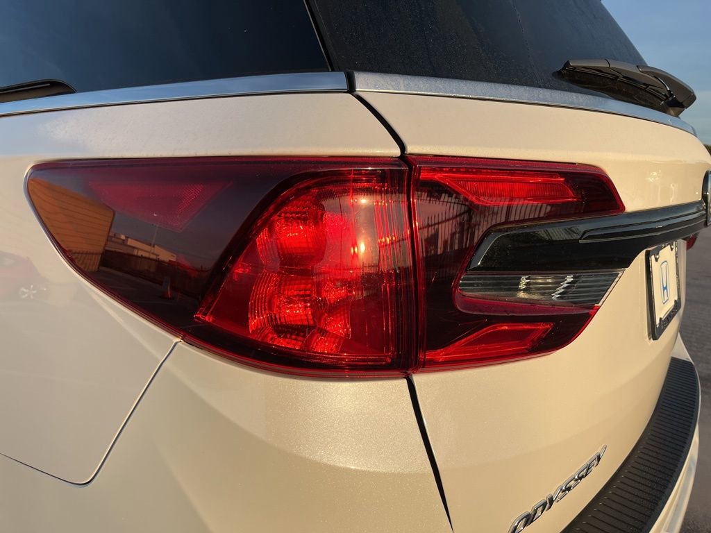 Certified 2026 Honda Odyssey Elite image 7
