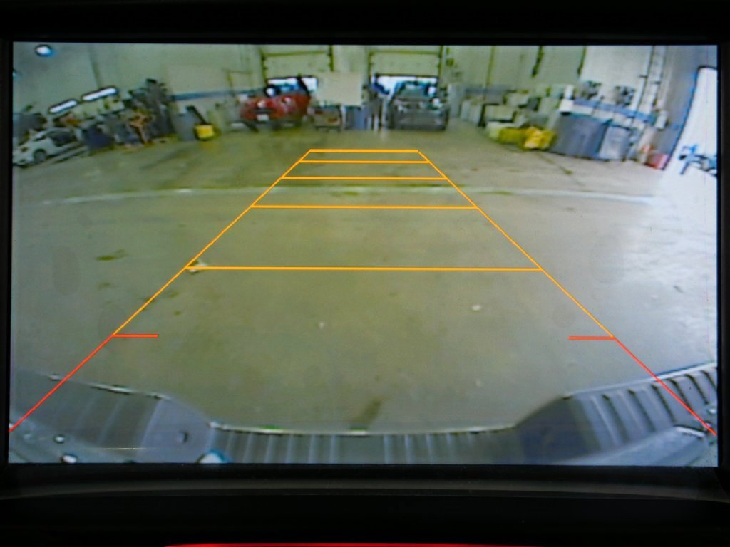 Used 2015 GMC Sierra 1500 SLT w/ SLT Crew Cab Value Package image 19